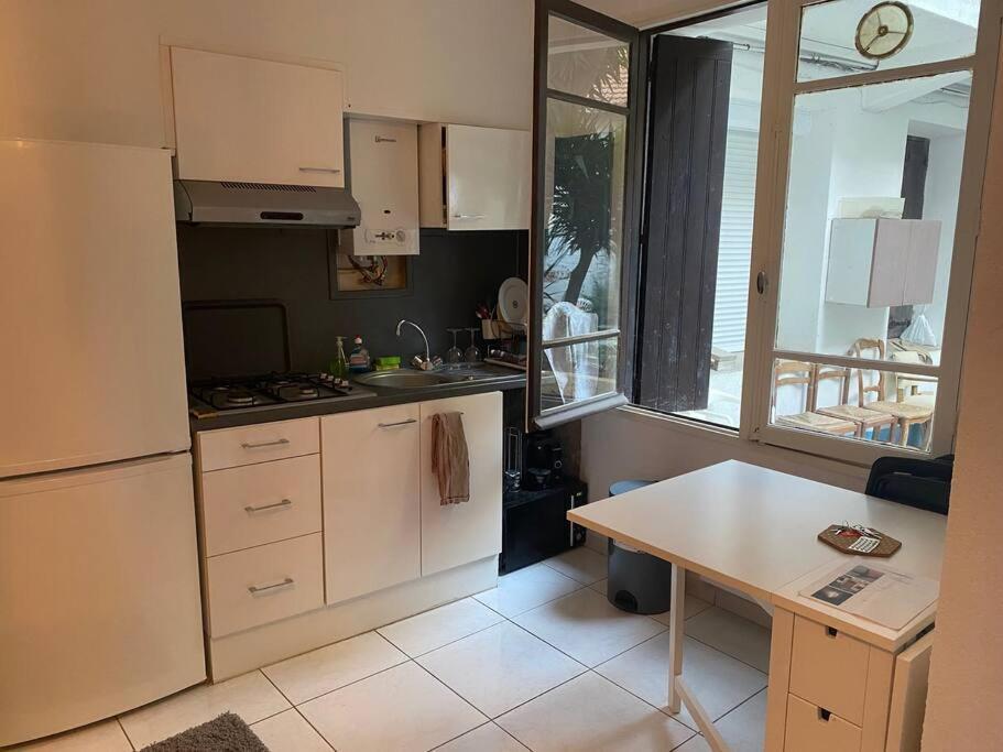 Appt 4 Pers Avec Jardin Ombrage En Centre Ville De Sete Ngoại thất bức ảnh