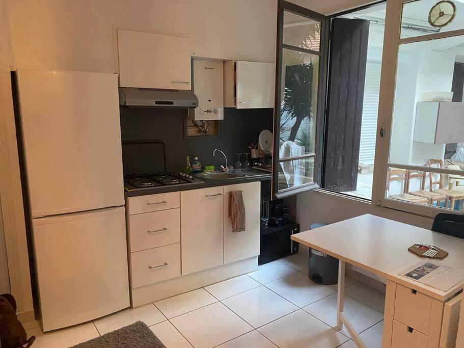 Appt 4 Pers Avec Jardin Ombrage En Centre Ville De Sete Ngoại thất bức ảnh